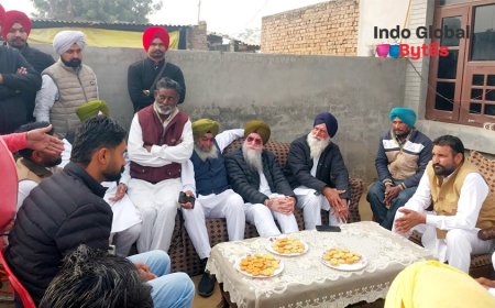 ਸਪੀਕਰ ਸ. ਸੰਧਵਾਂ ਵੱਲੋਂ ਪਿੰਡ ਮੋਰਾਵਾਲੀ ਵਿੱਚ ਸਰਪੰਚਾਂ, ਪੰਚਾਂ ਅਤੇ ਪਾਰਟੀ ਵਰਕਰਾਂ ਨਾਲ ਮੀਟਿੰਗ